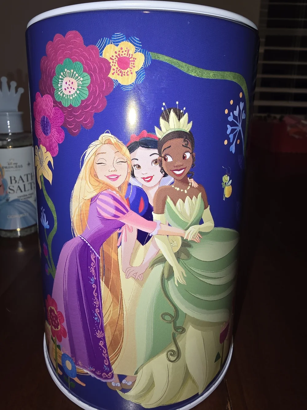Disney Princess Bath Salts and Piggy Bank 4 Piece Set, Brand New